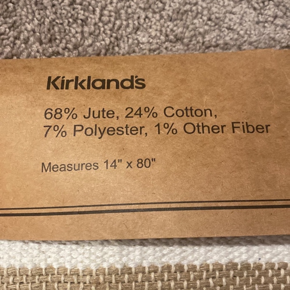 Table Runner - Picture 2 of 3